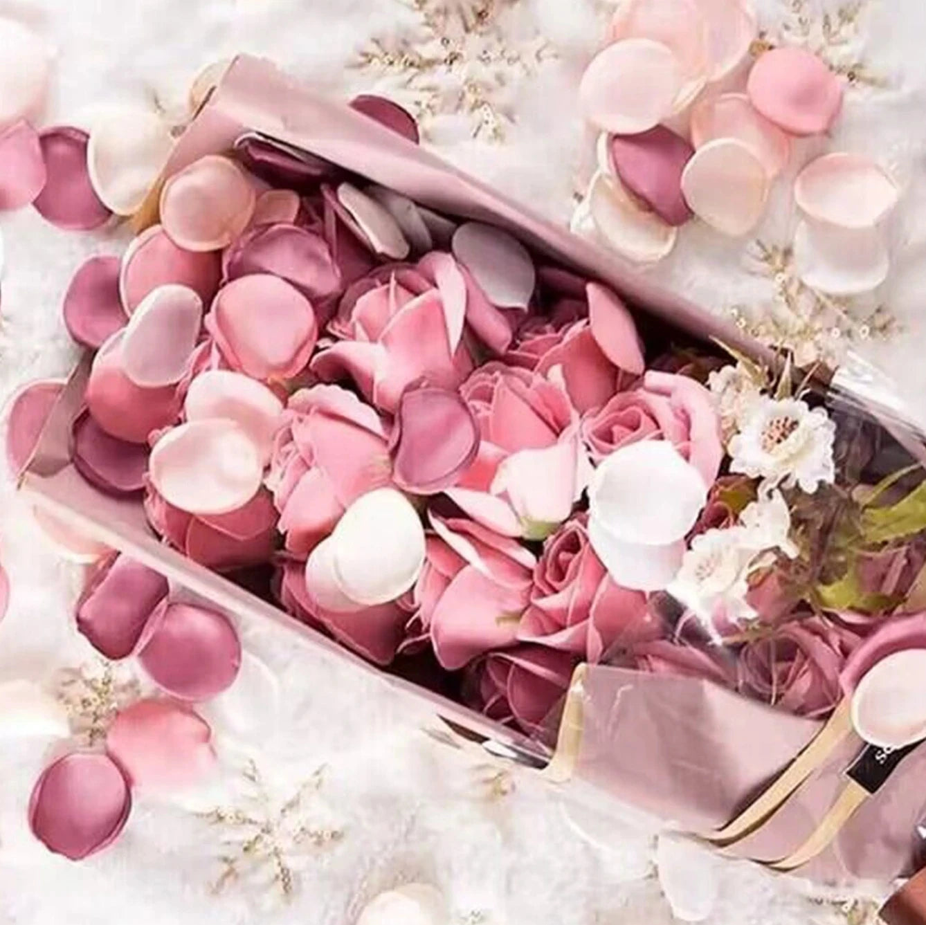 100 Stück Seidenrosenblätter – Dekorative Kunstblumen für Hochzeiten & Events konfetti.world Shipping